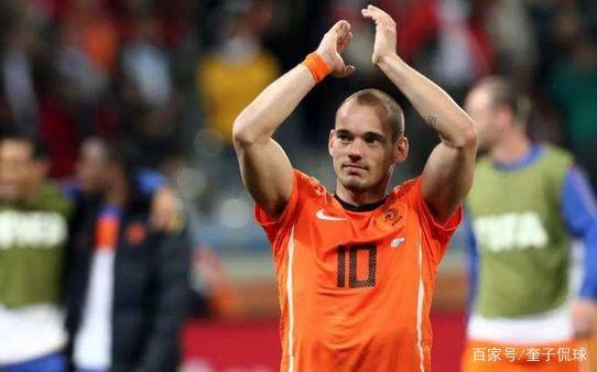 爱游戏电竞-窗口期阿贾克斯备战意大利杯,主帅复盘细节曝光,信心回归,细节决定成败(碧蓝航线阿贾克斯女王)